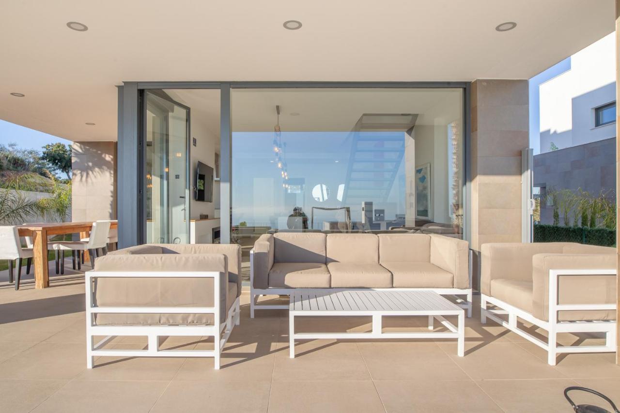 2260-Luxury Villa With Private Pool And Seaview Манилва Екстериор снимка