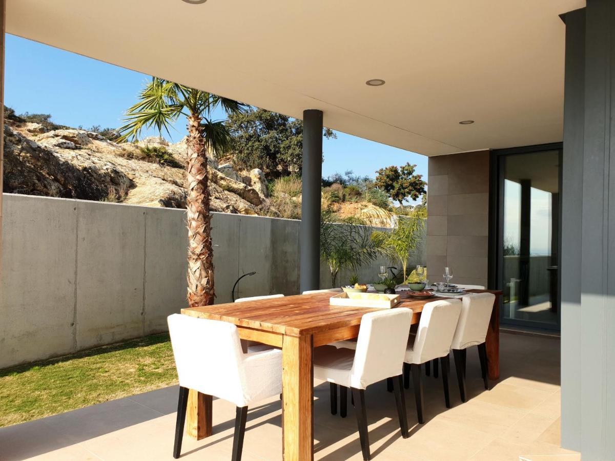 2260-Luxury Villa With Private Pool And Seaview Манилва Екстериор снимка